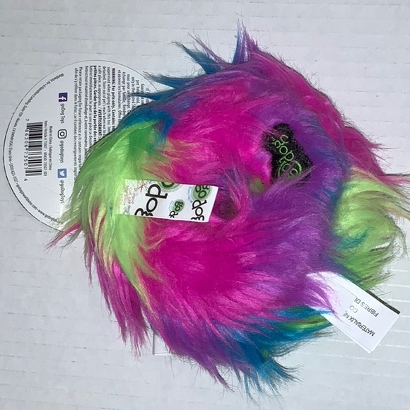 GoDog Tough for Fun Dog Toy witch Chew Guard Technology Squeaky Dog Toy - Picture 2 of 2